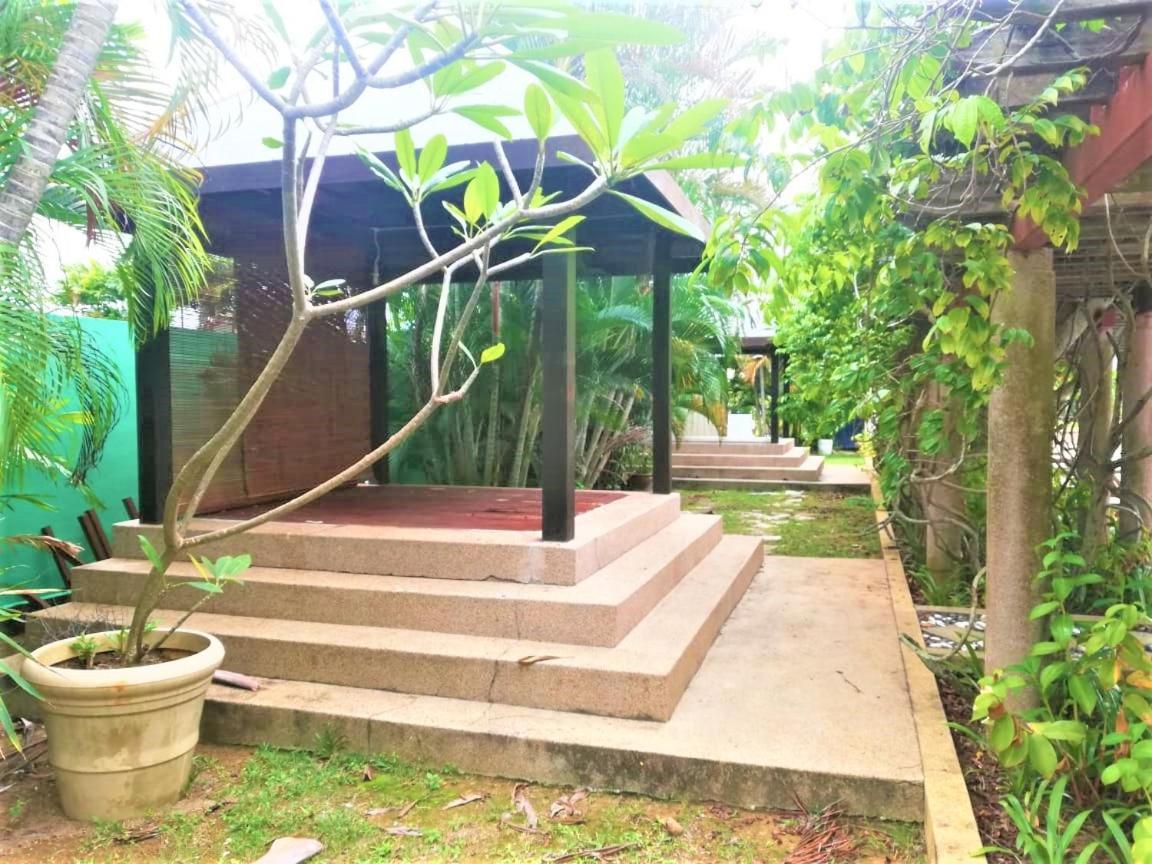 Seaview Gateway - Private Owner Hotel Port Dickson Ngoại thất bức ảnh